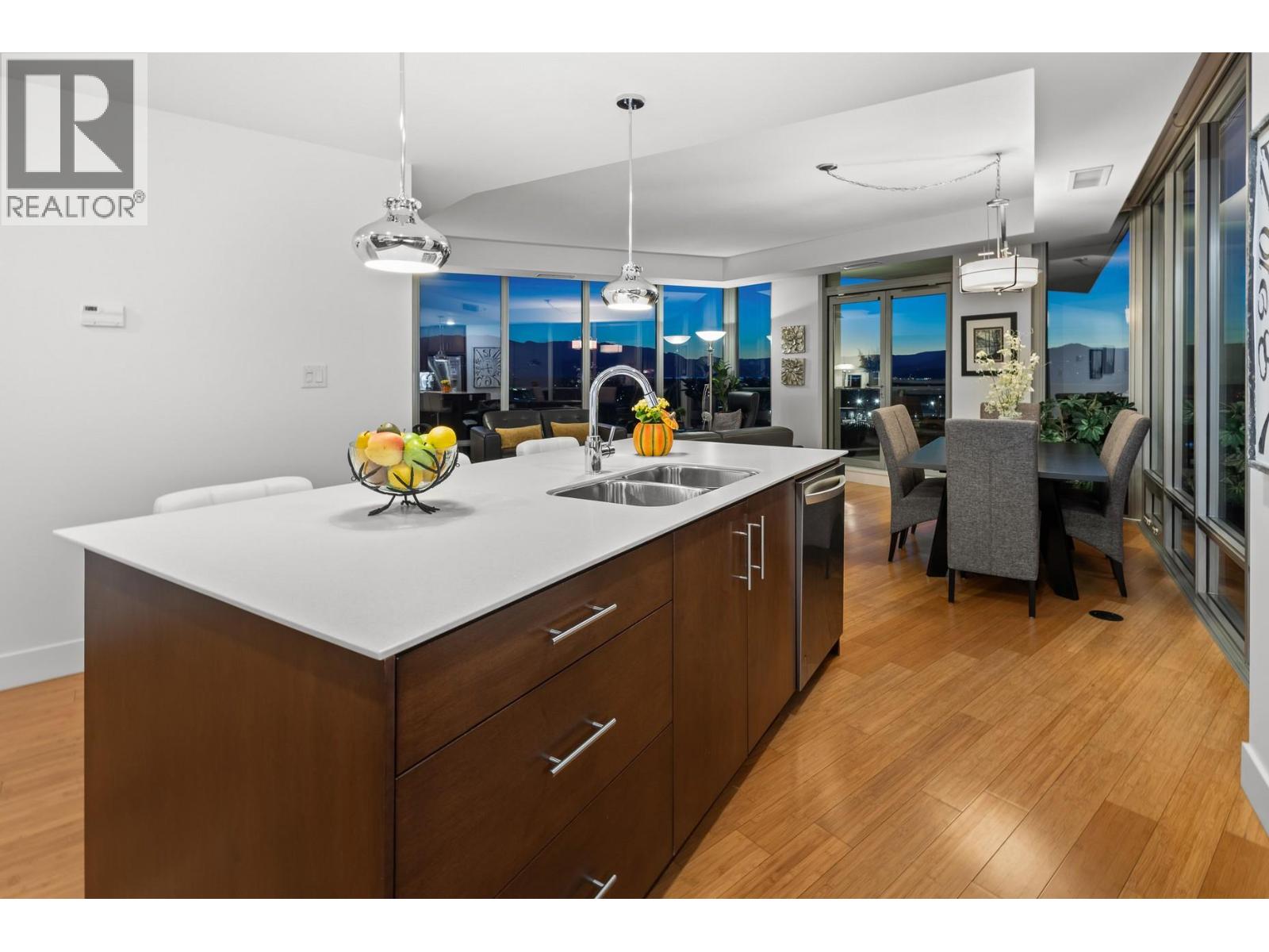 701 2040 Springfield Road, Kelowna