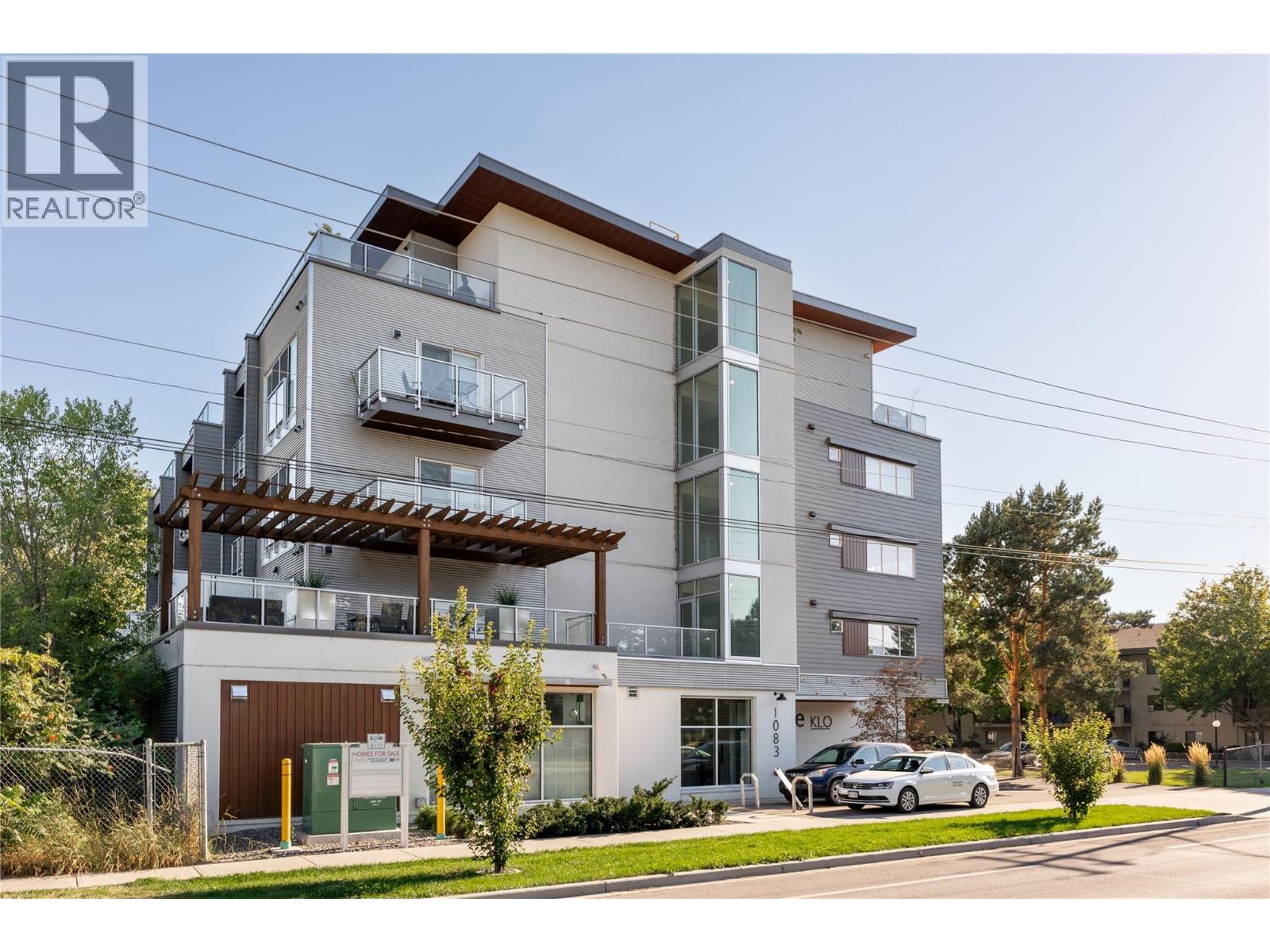 309 1083 KLO Road, Kelowna