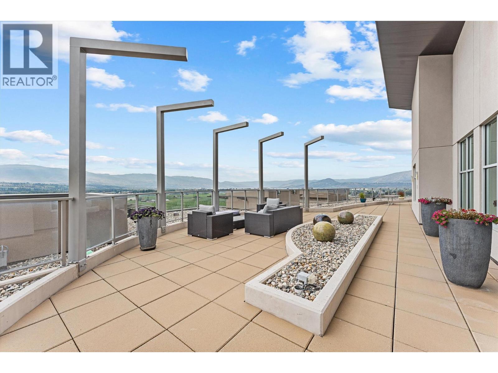 701 2040 Springfield Road, Kelowna