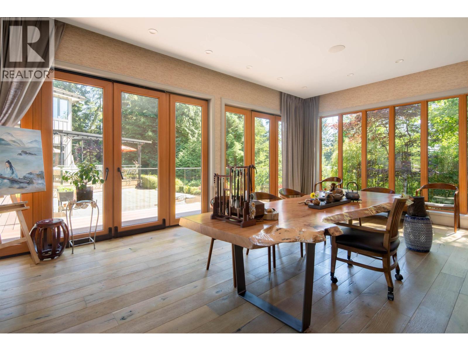 34X SOUTHBOROUGH DRIVE