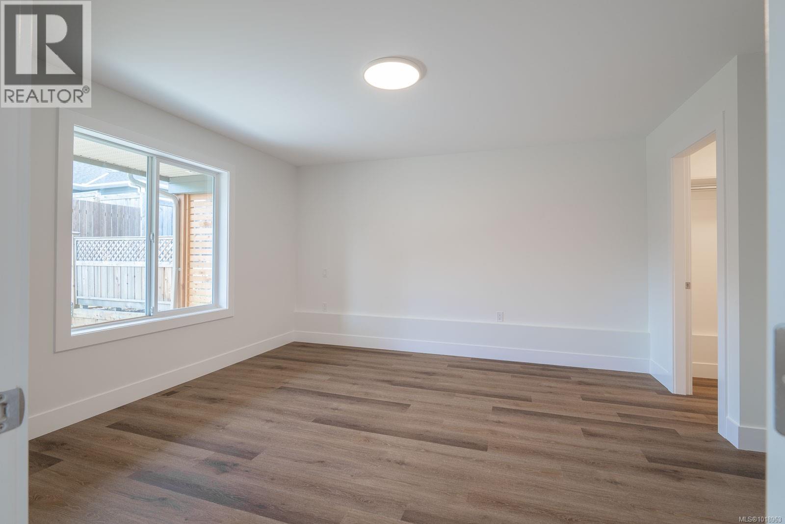 8 3774 12th Ave, Port Alberni