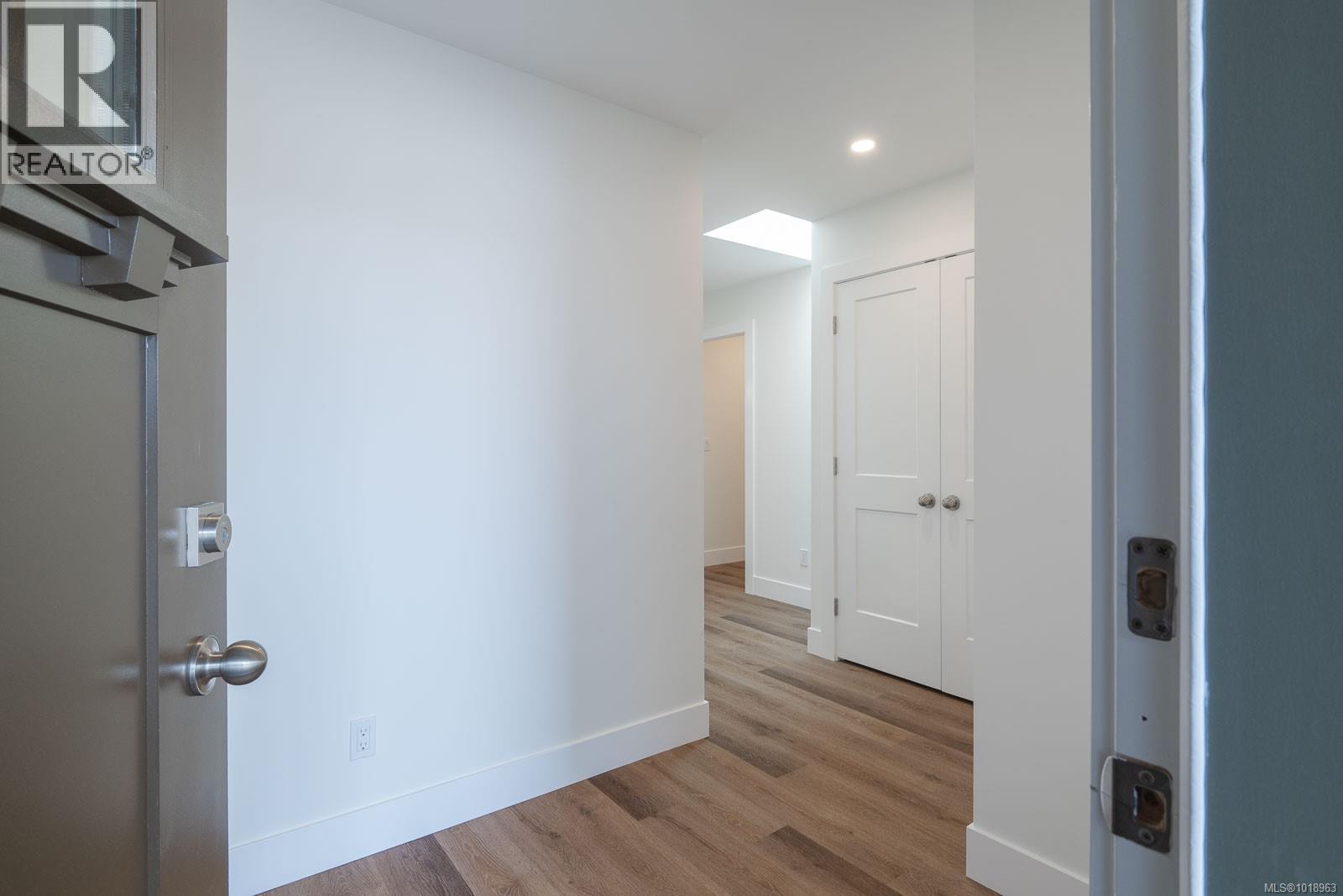 8 3774 12th Ave, Port Alberni