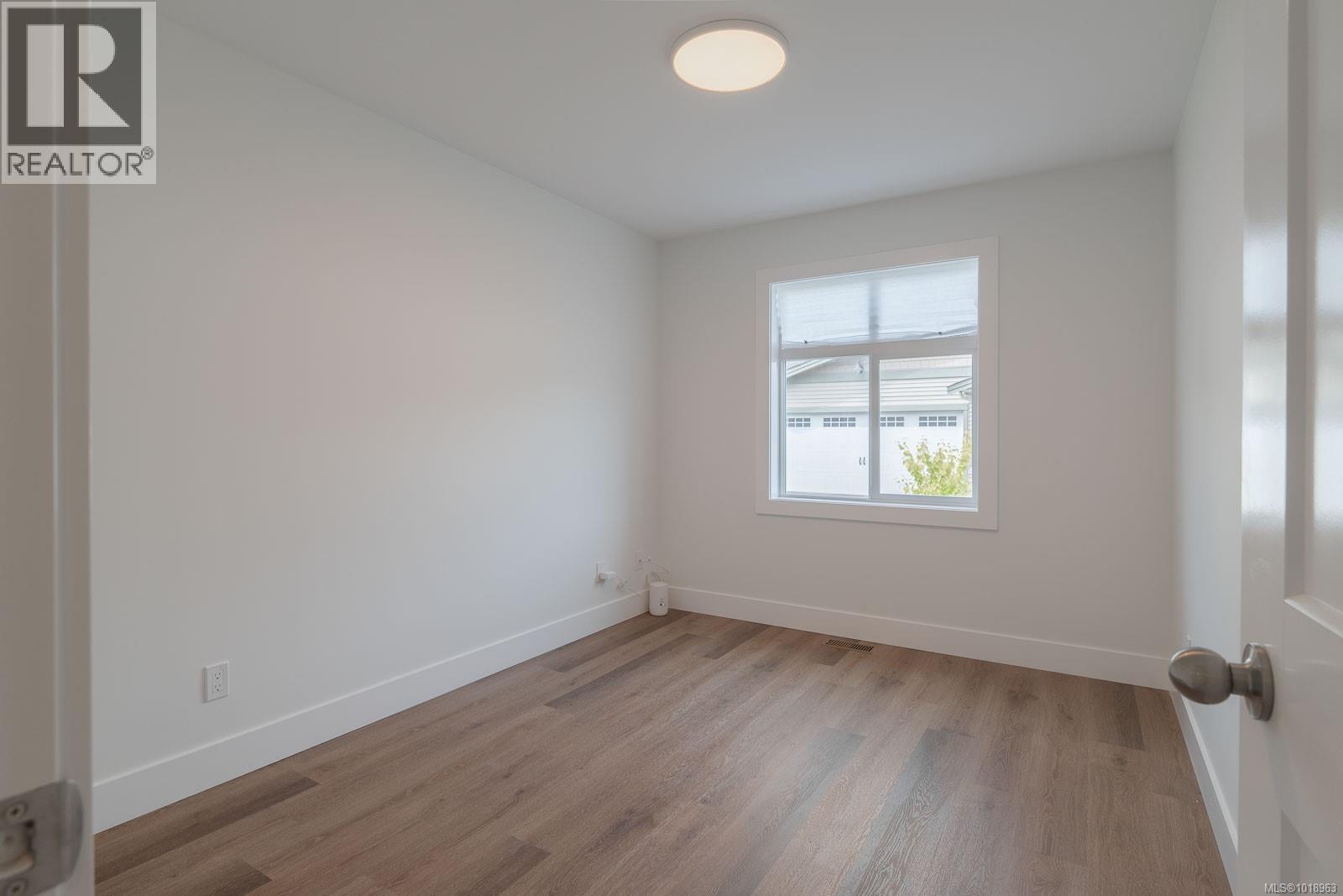 8 3774 12th Ave, Port Alberni