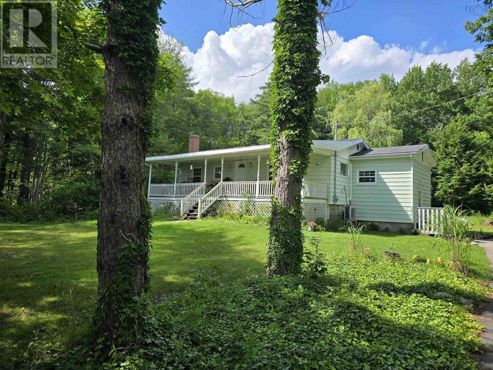 Property 4 of 35 of 19 River Road