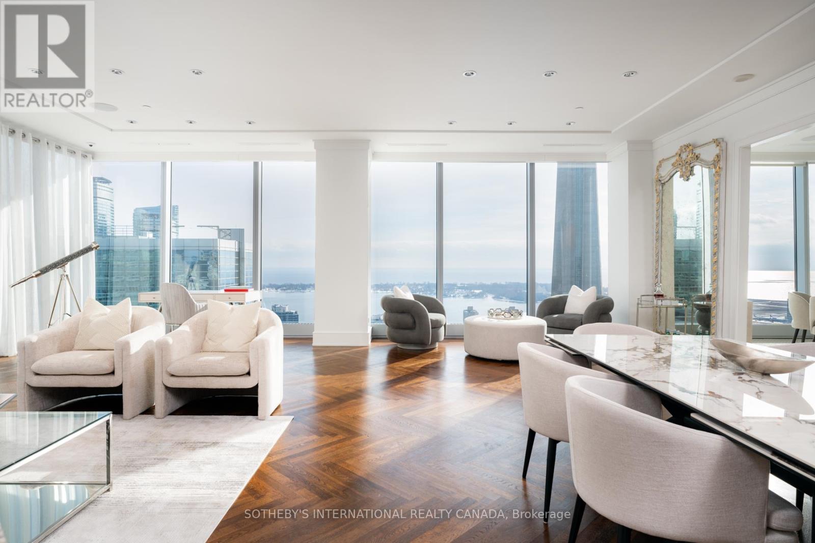 Listing photo of 4104 - 183 WELLINGTON STREET W