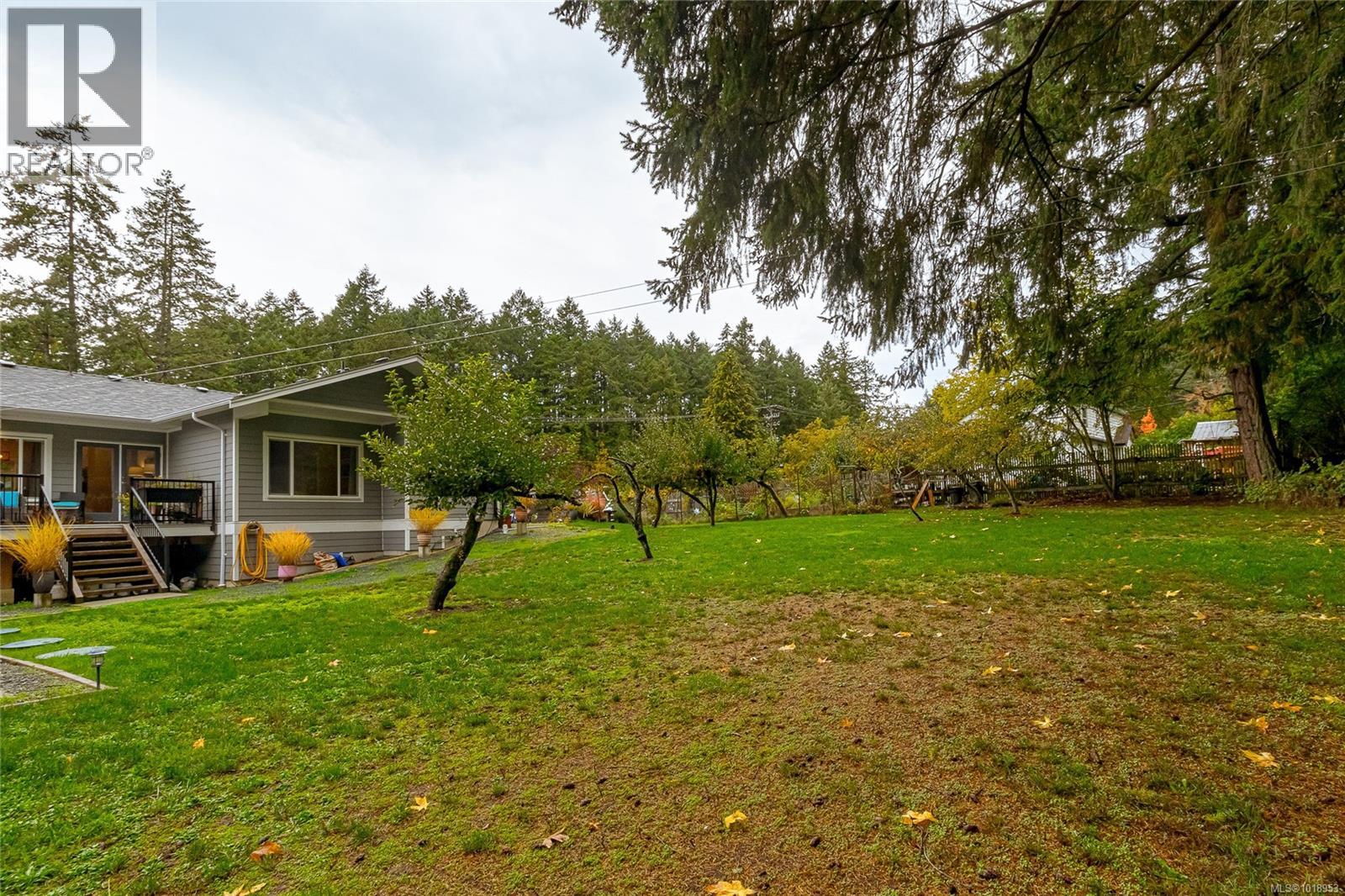 1597 Herd Rd, Duncan