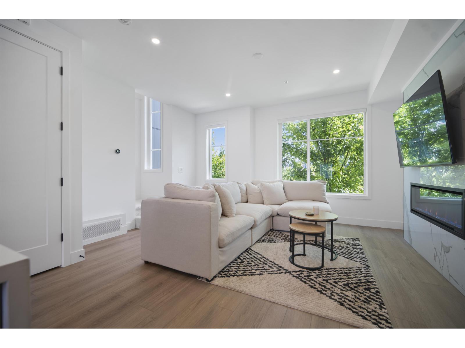 20 20763 76 AVENUE, Langley