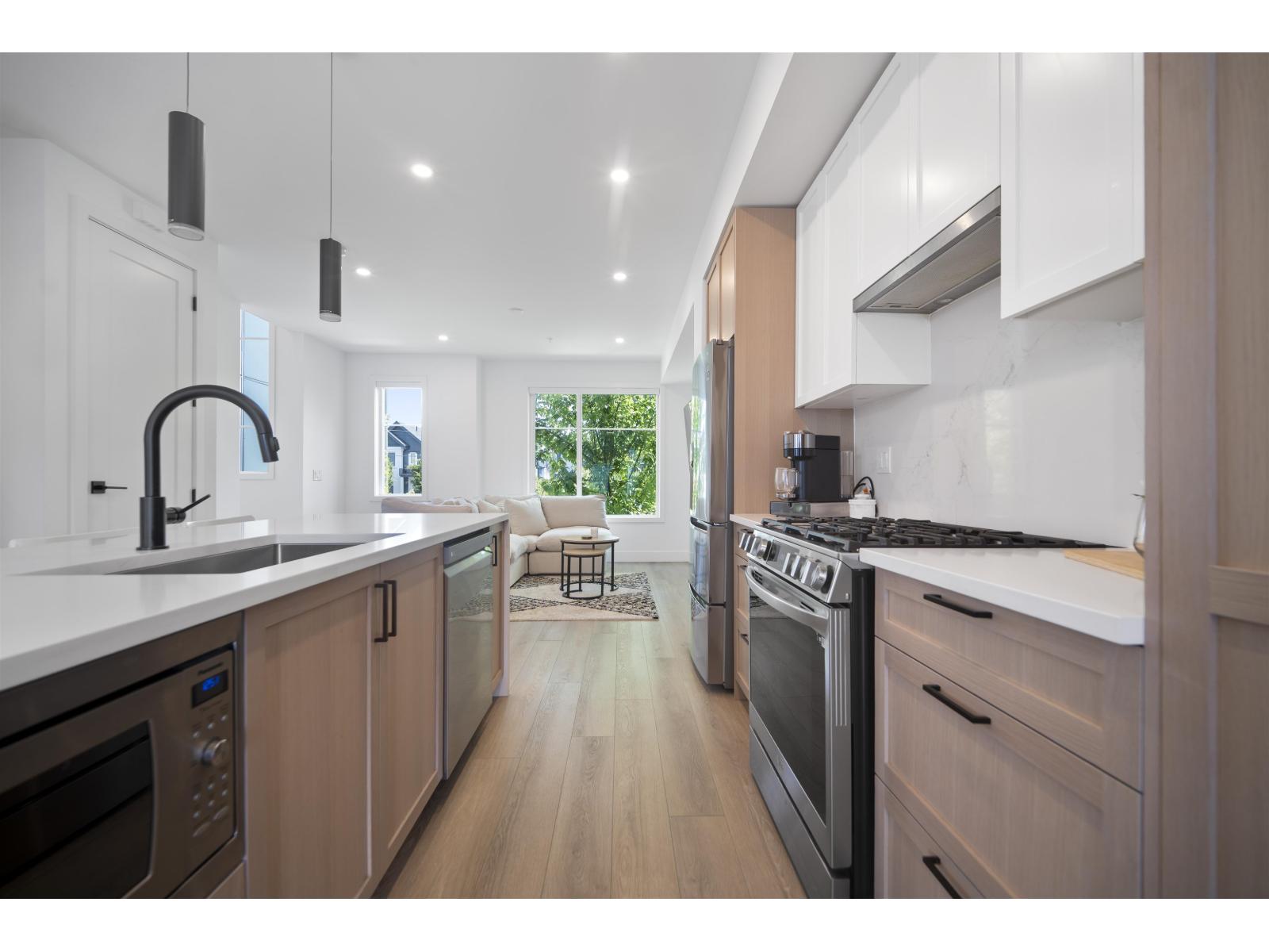 20 20763 76 AVENUE, Langley