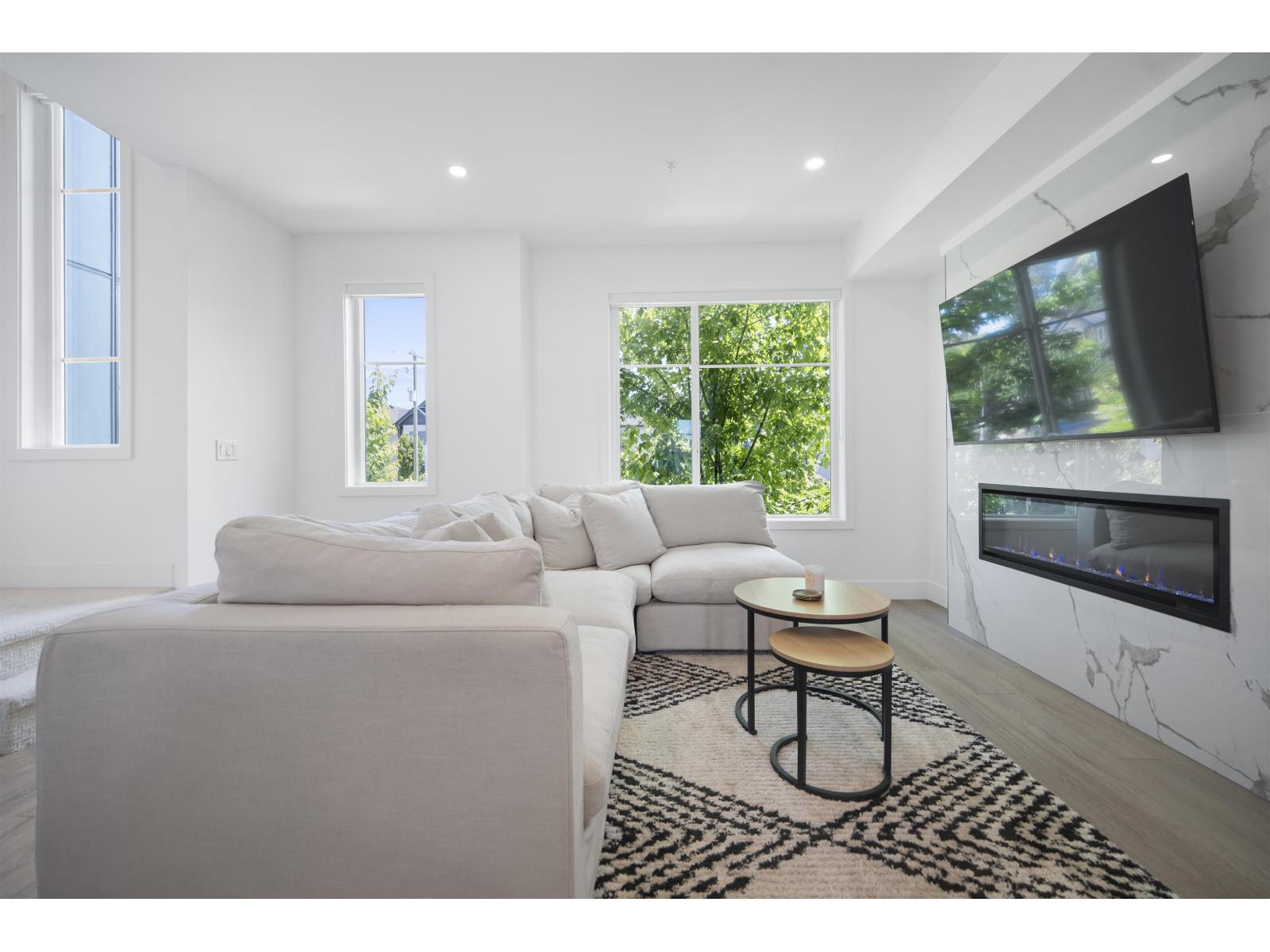 20 20763 76 AVENUE, Langley