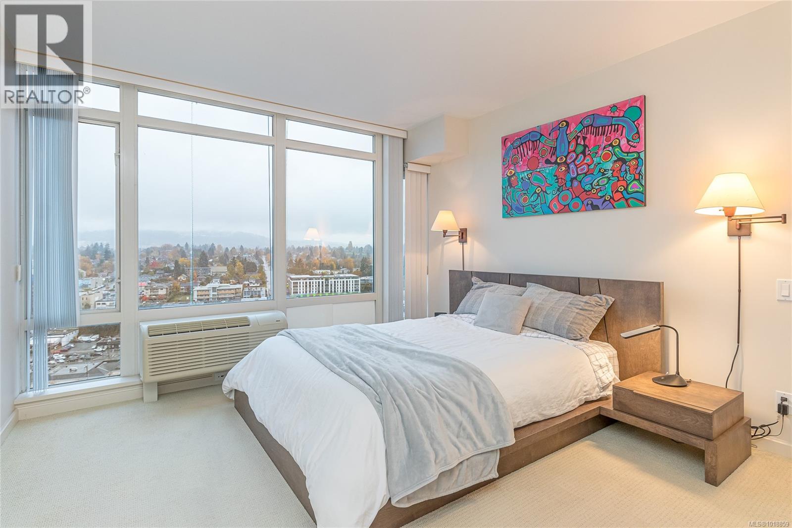 1502 38 Front St, Nanaimo