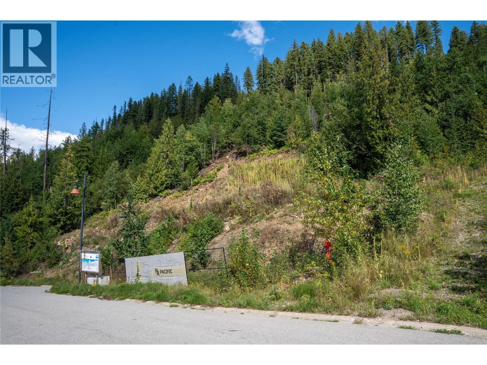 2080 Mackenzie Court Unit# 26, Revelstoke
