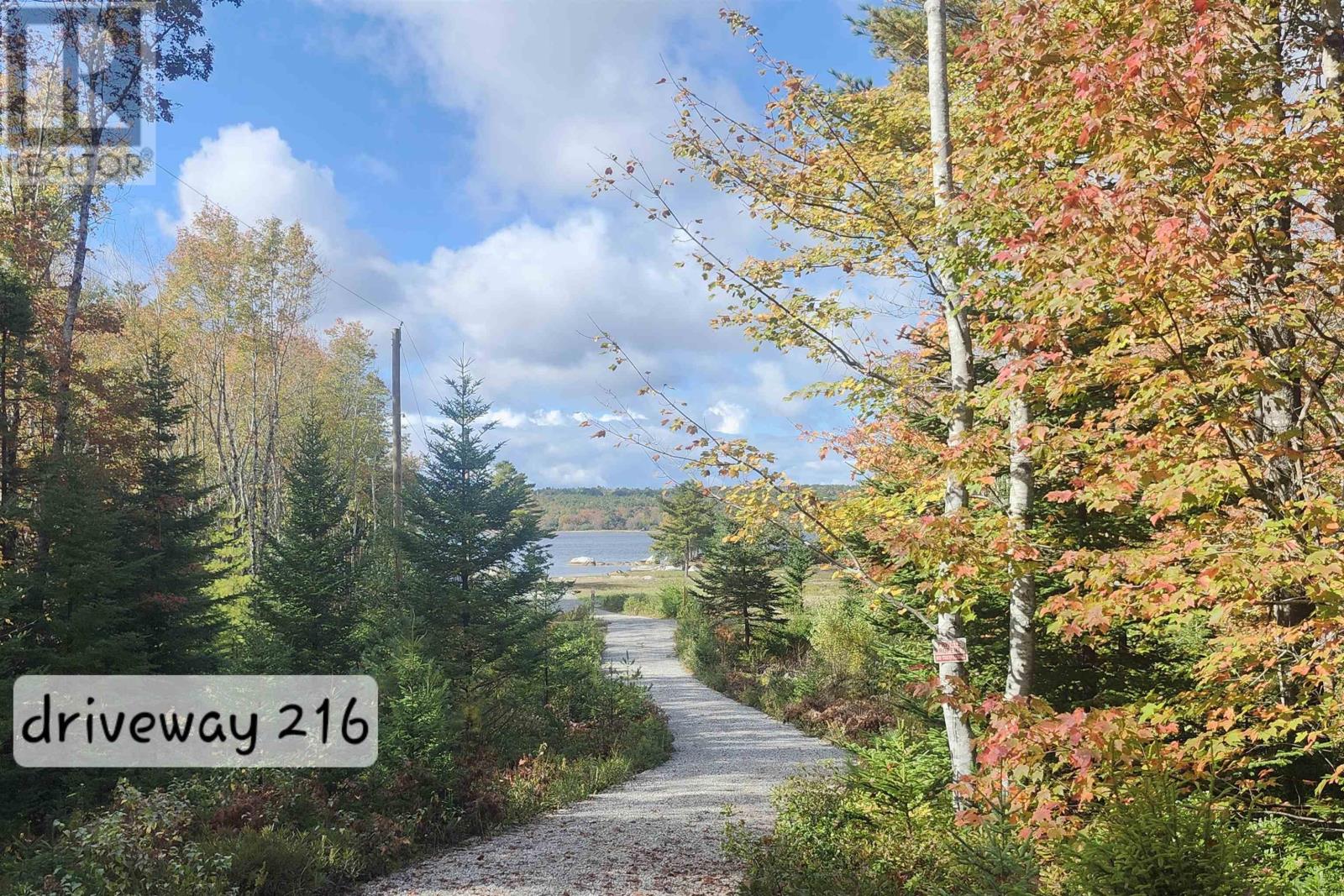 Property 33 of 36 of 216 Hartz Point Road