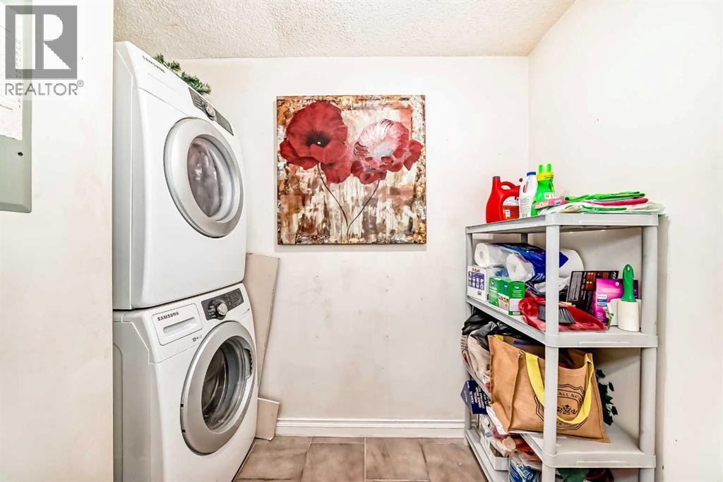 Single Family House for Sale in   Dover Point SE Dover Calgary 