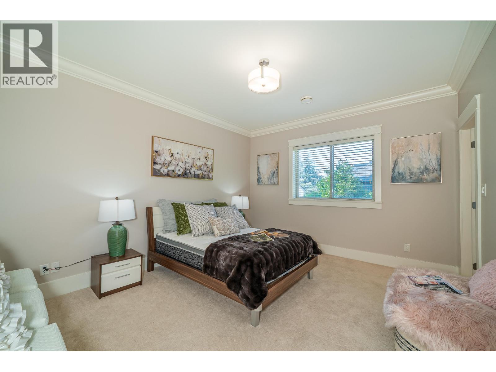 5631 CHEMAINUS Drive, Richmond