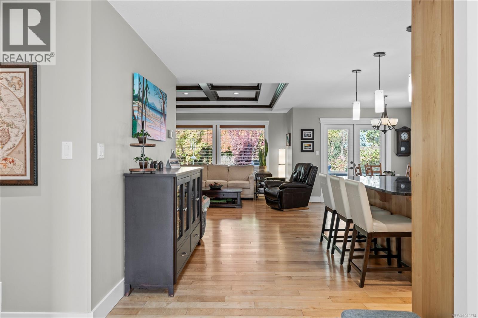 917 Wally's Way, Parksville