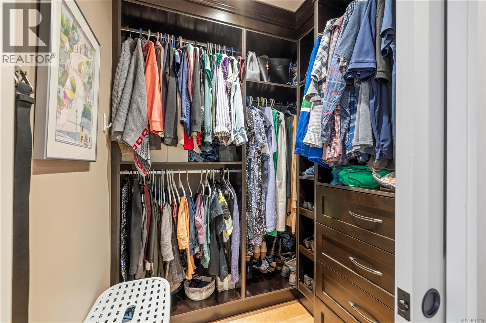 917 Wally's Way, Parksville