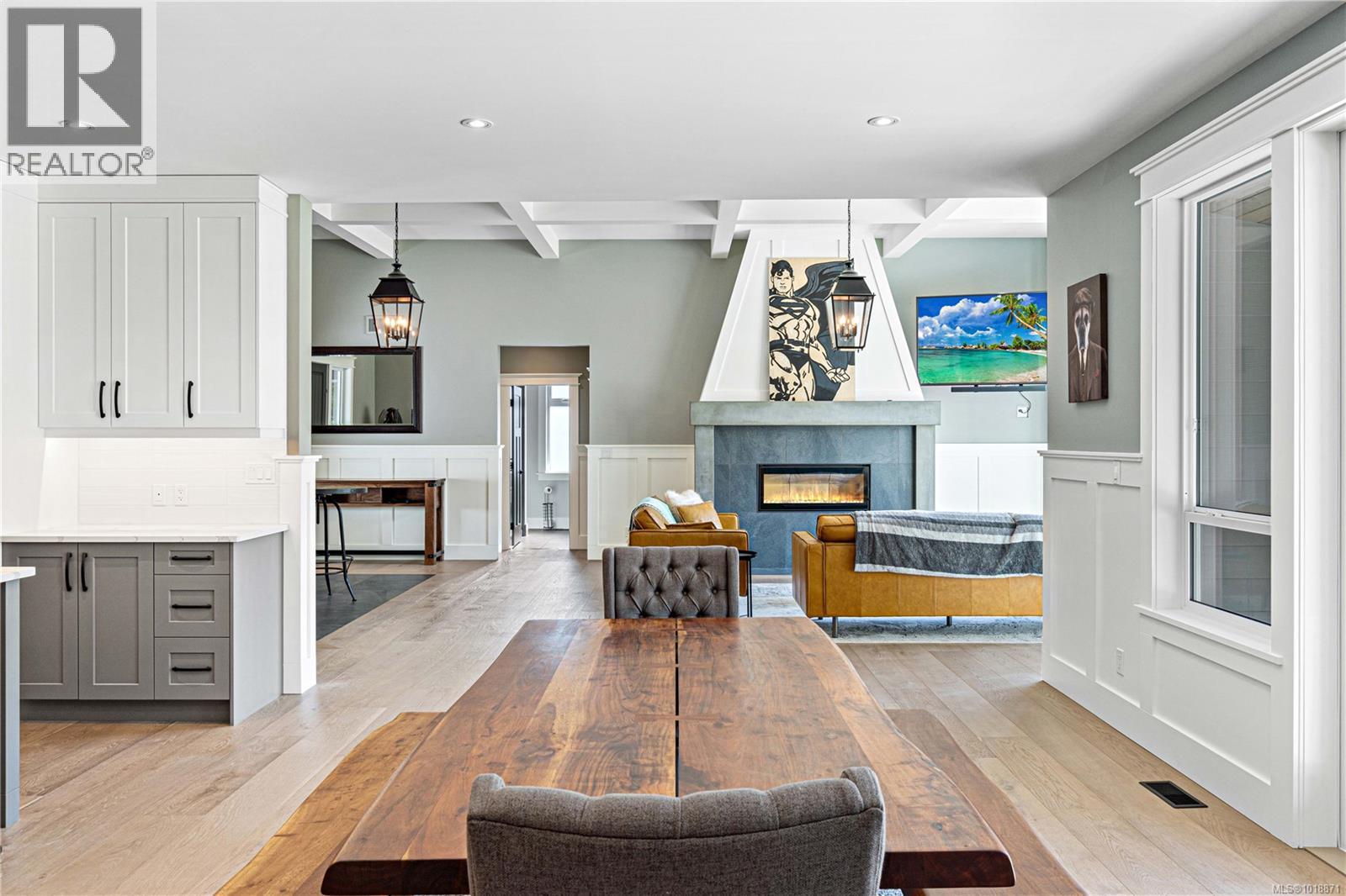 1227 Burbank Rd, Qualicum Beach