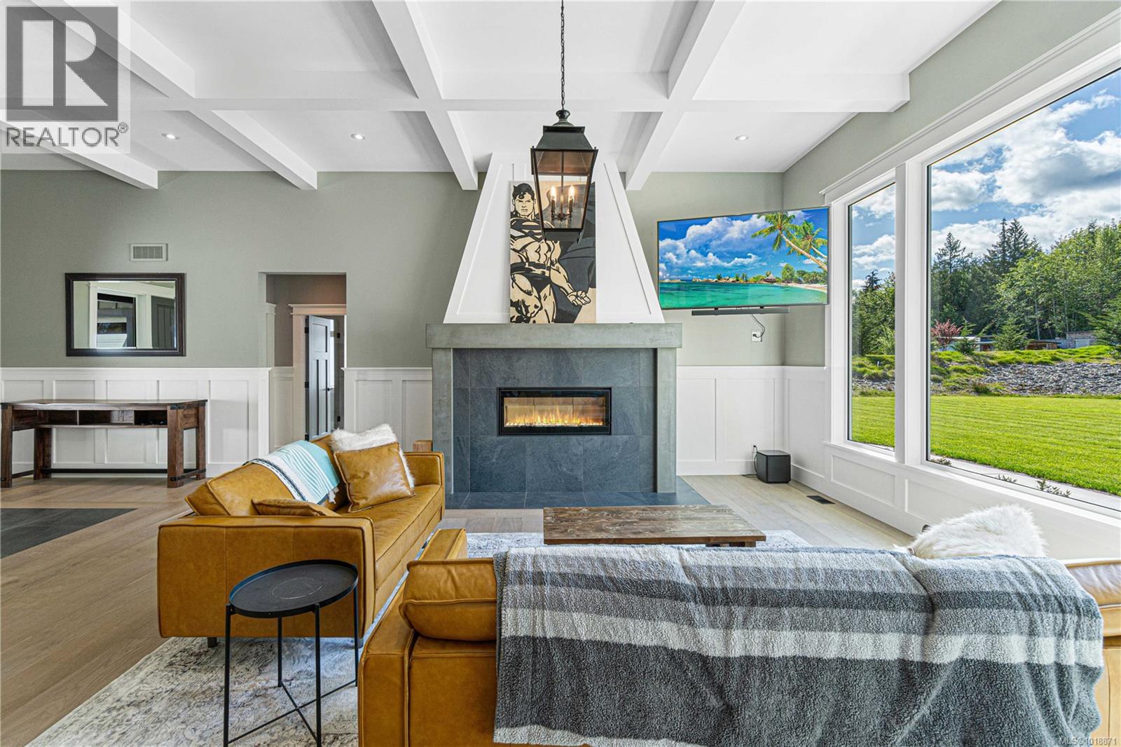 1227 Burbank Rd, Qualicum Beach