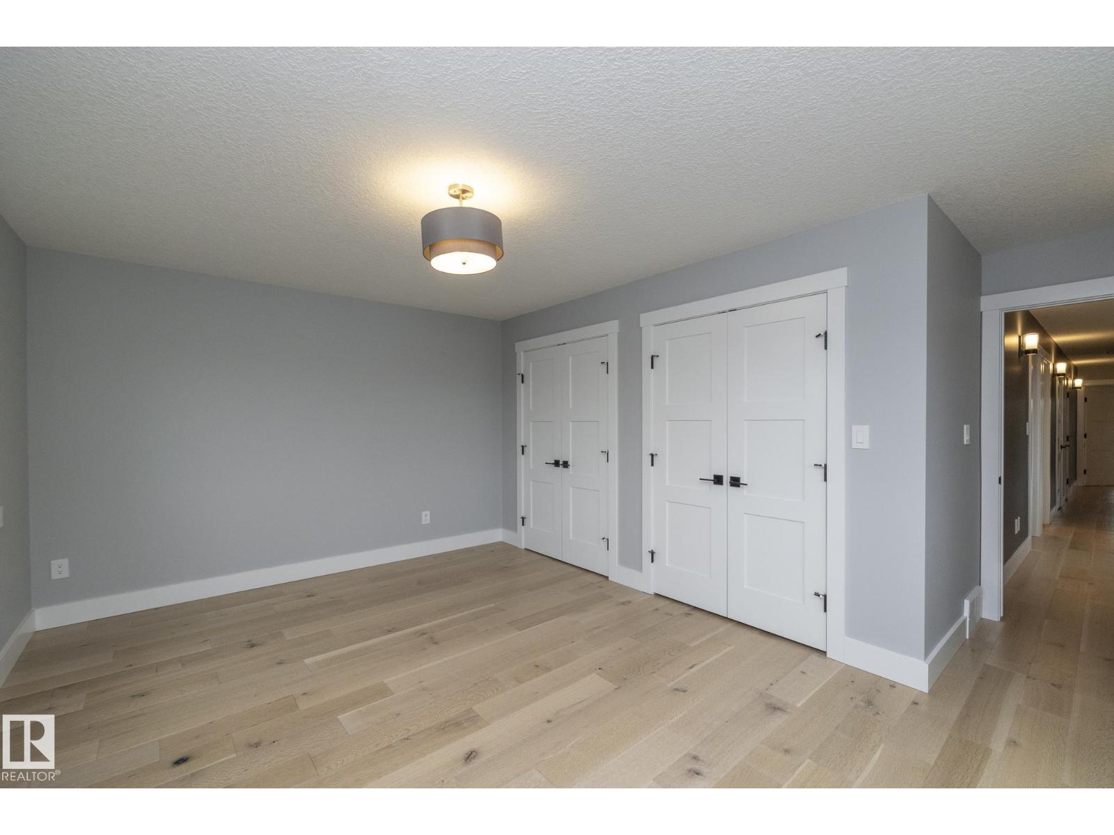 7549 MAY CM NW, Edmonton