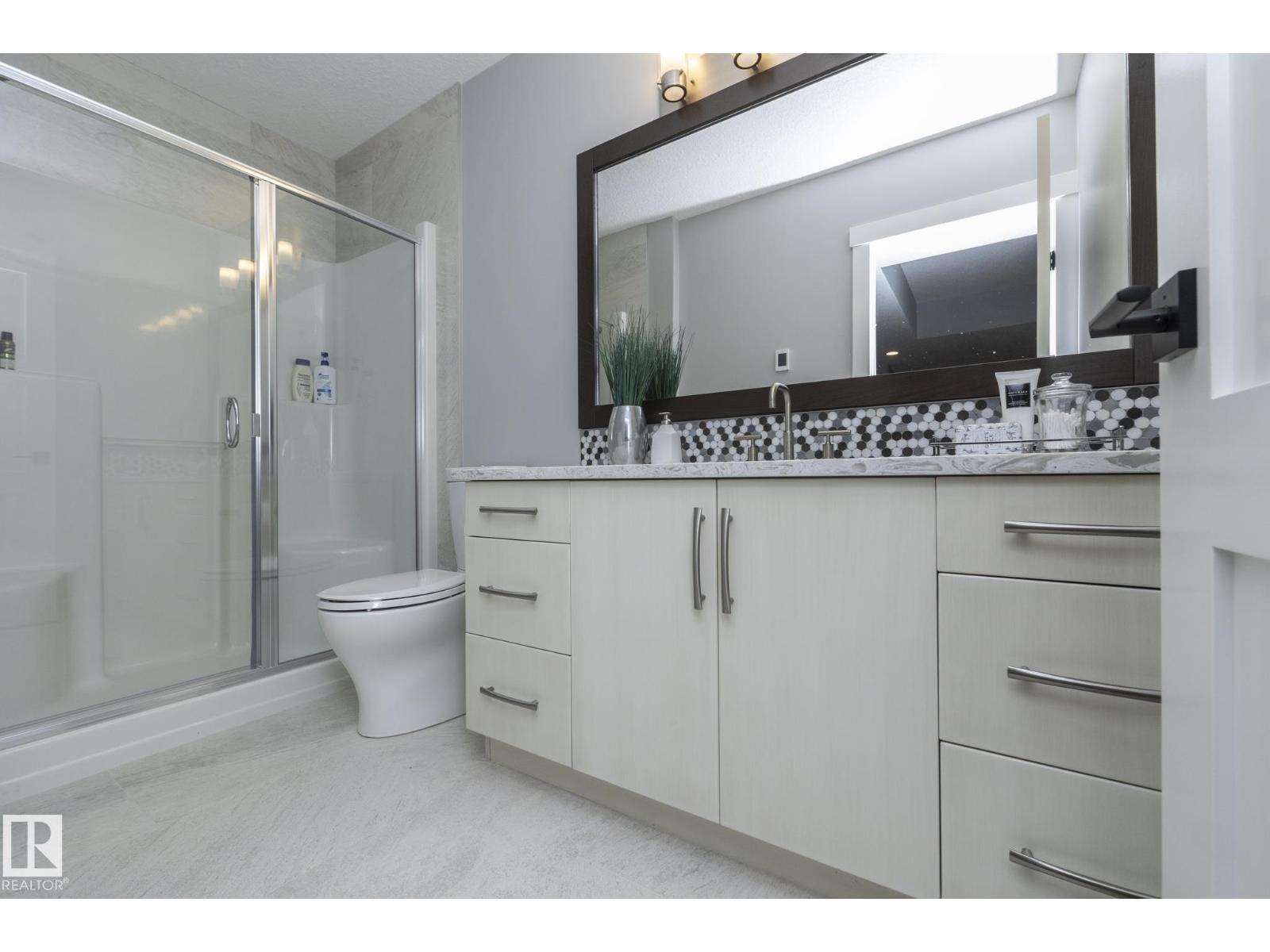 7549 MAY CM NW, Edmonton