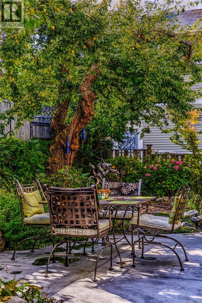 377 Milton St, Nanaimo