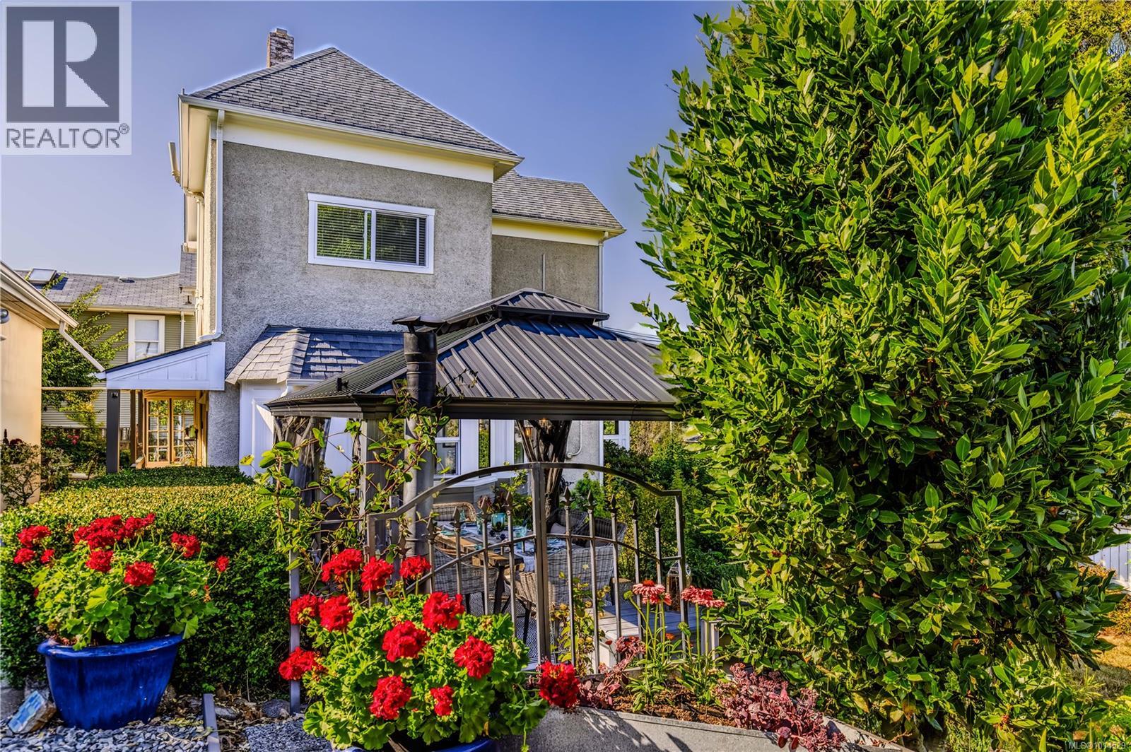 377 Milton St, Nanaimo