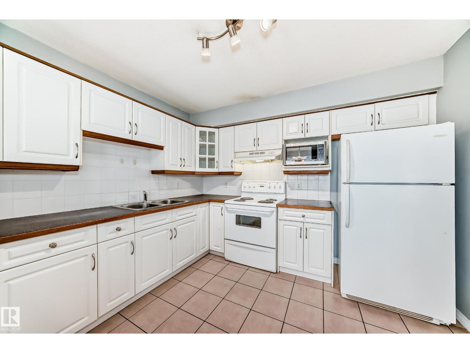 #58 2505 42 ST NW, Edmonton