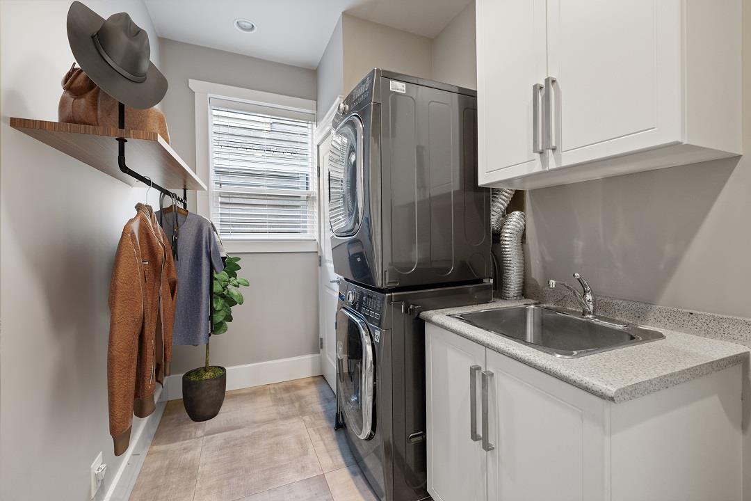 16211 31 AVENUE, Surrey