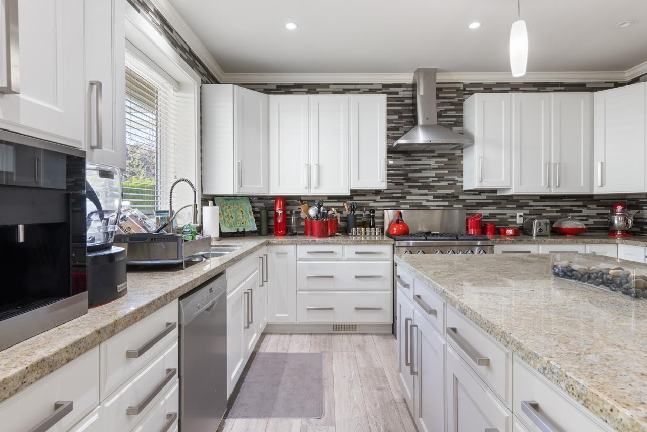 16211 31 AVENUE, Surrey