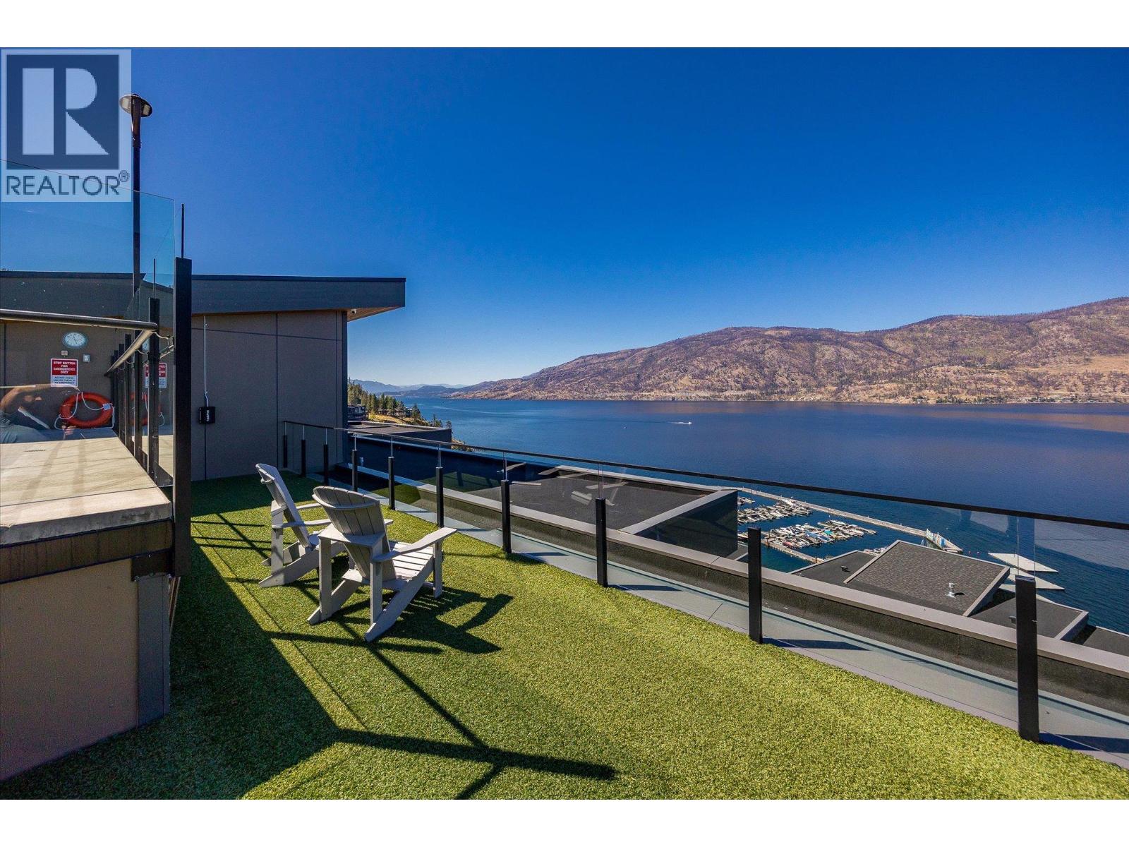 109 3475 Granite Close, Kelowna