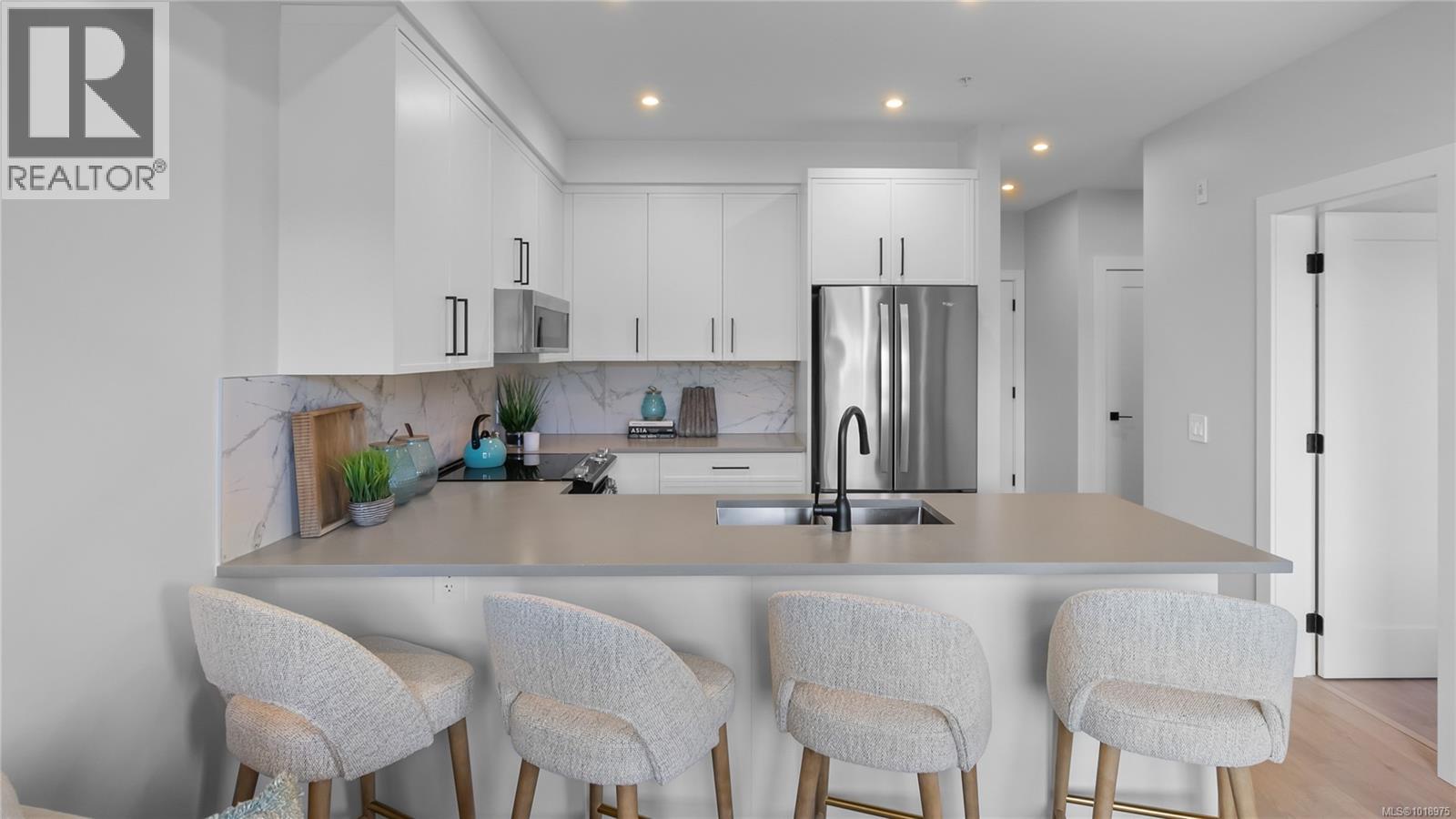 614 1371 Goldstream Ave, Langford