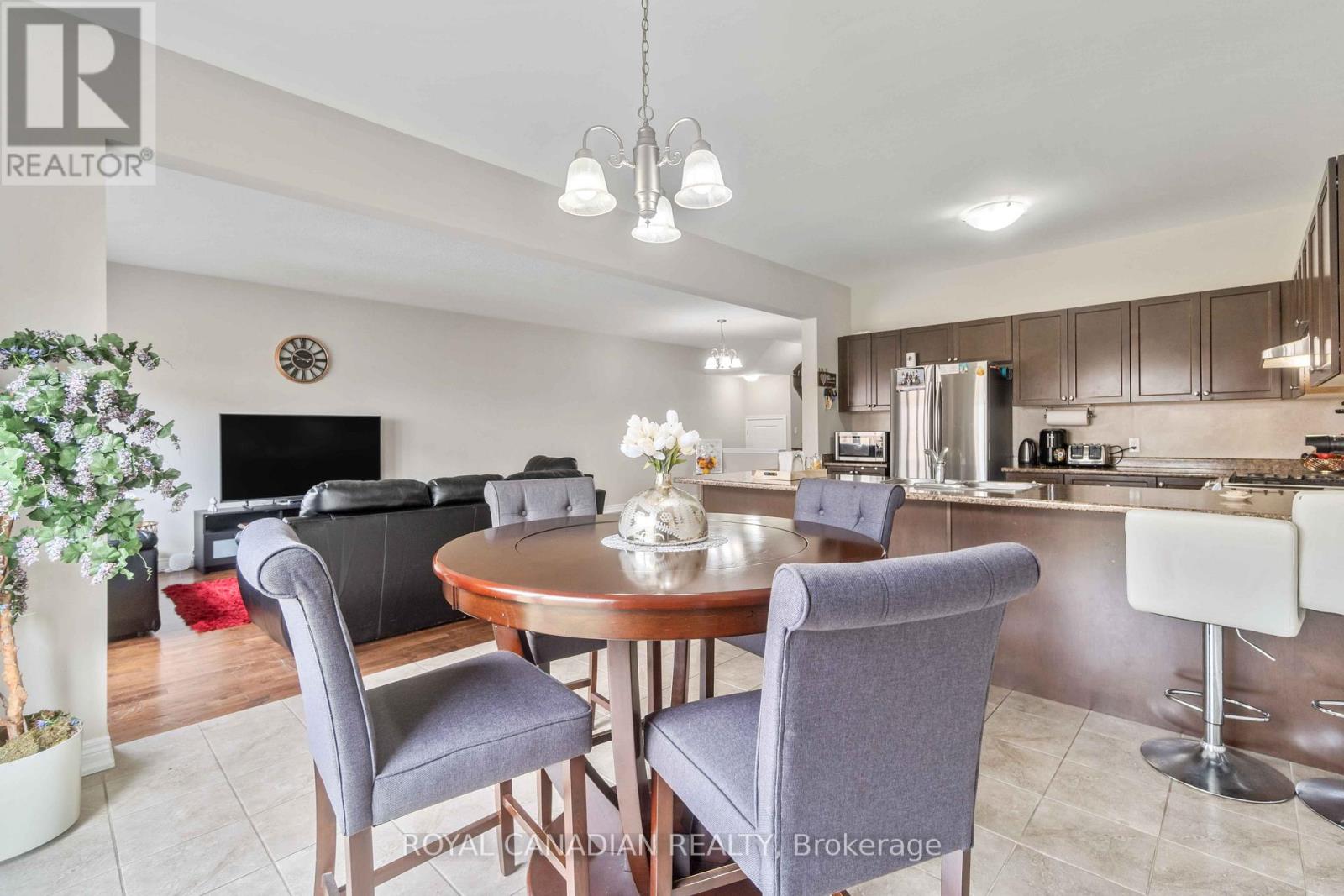 92 BETHUNE AVENUE - 19