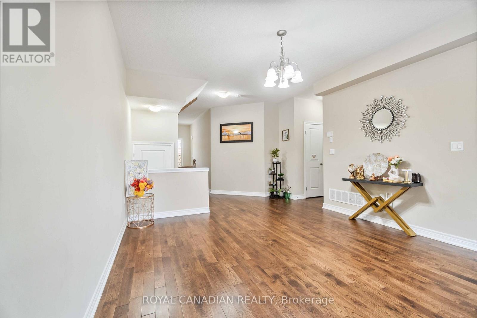92 BETHUNE AVENUE - 25