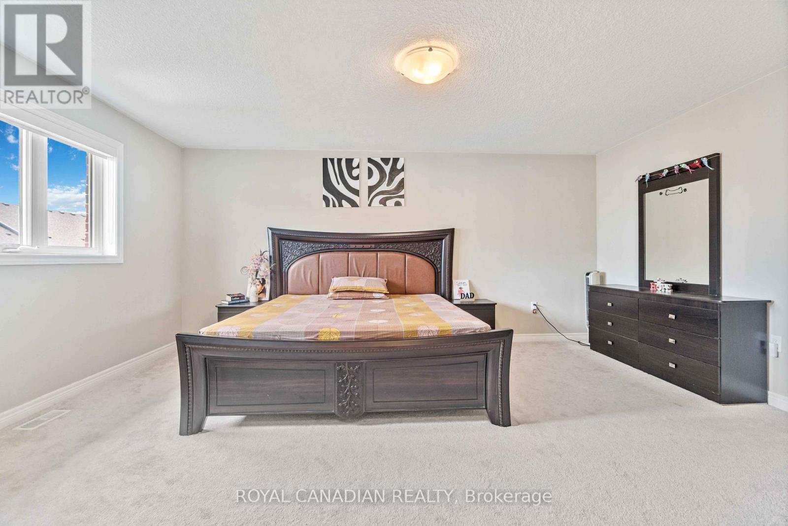 92 BETHUNE AVENUE - 31