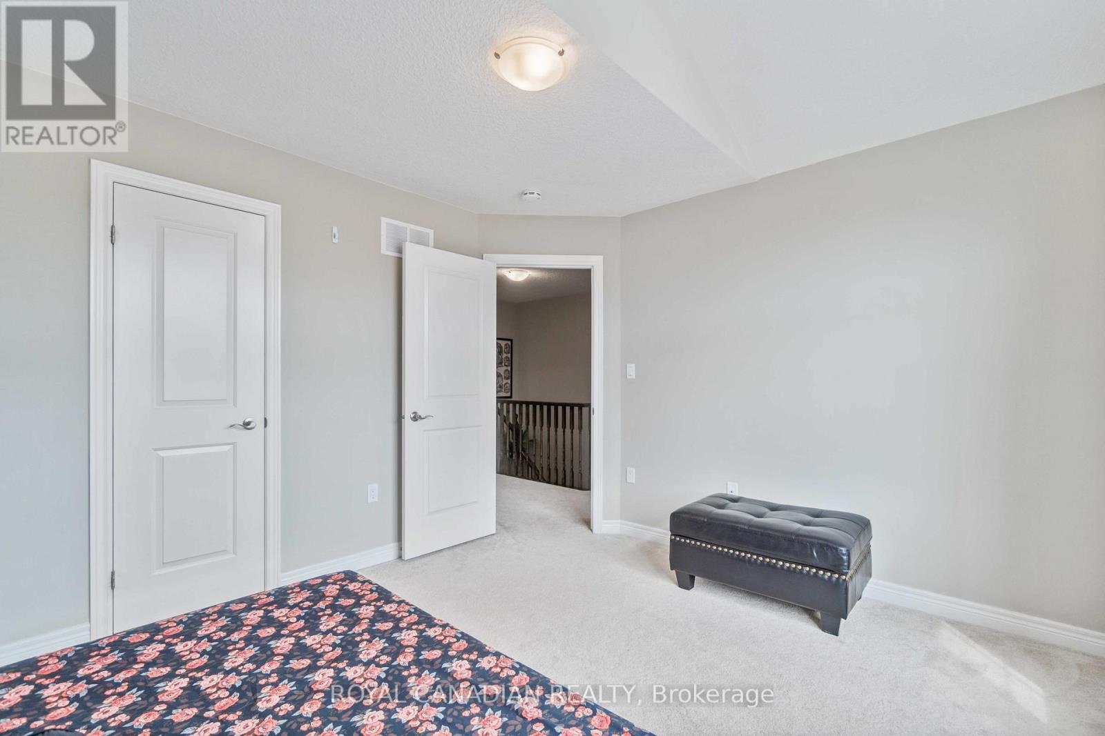 92 BETHUNE AVENUE - 38