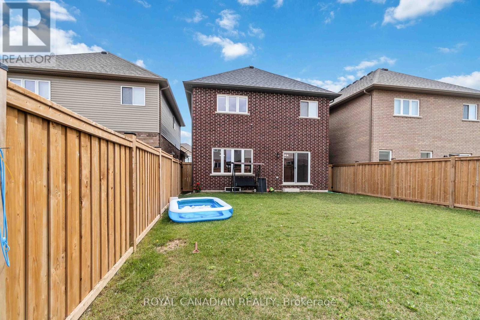 92 BETHUNE AVENUE - 49