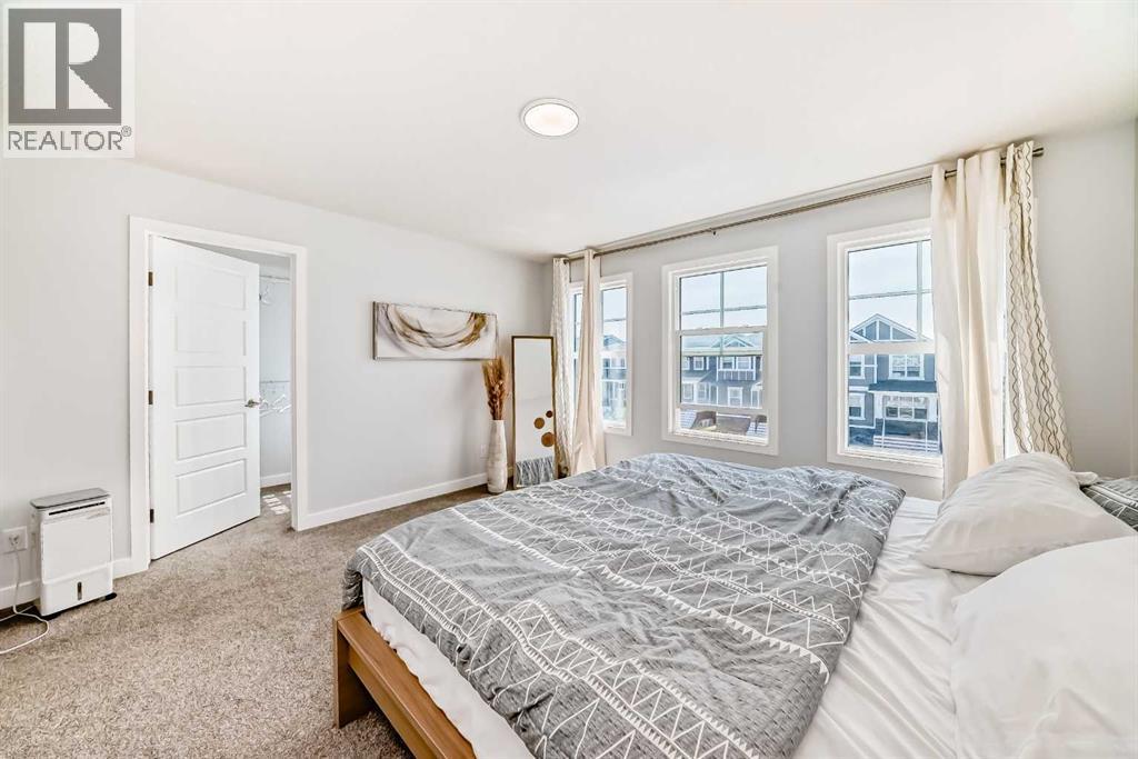 Single Family House for Sale in  Evanscrest Park NW Evanston Calgary 