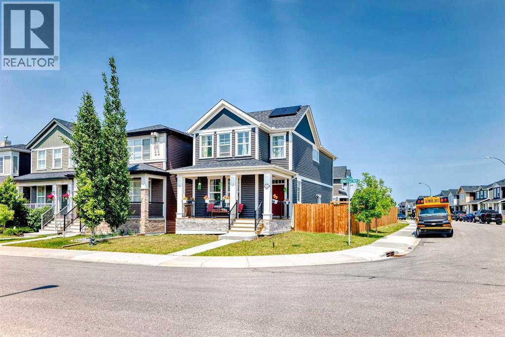 Single Family House for Sale in  Evanscrest Park NW Evanston Calgary 
