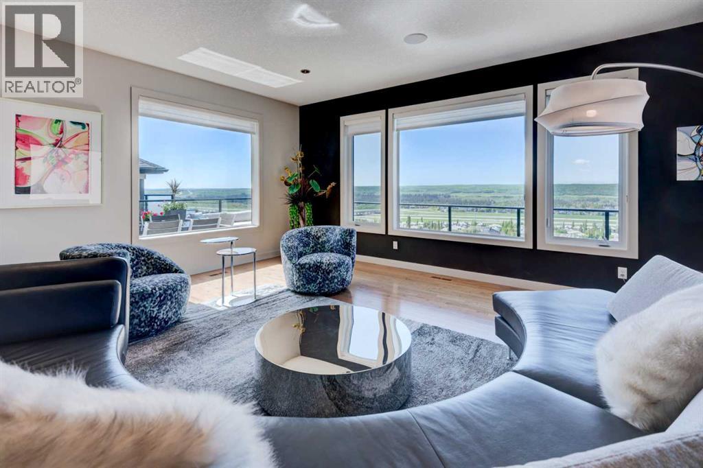 Single Family House for Sale in  Springbluff Heights SW Springbank Hill Calgary 