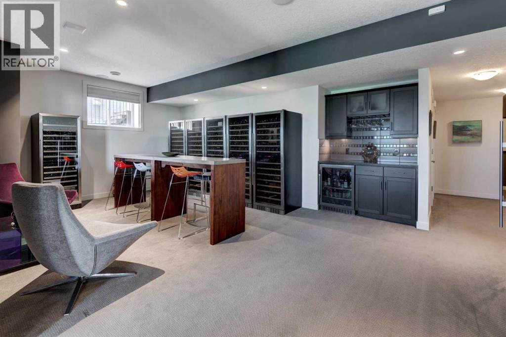 Single Family House for Sale in  Springbluff Heights SW Springbank Hill Calgary 