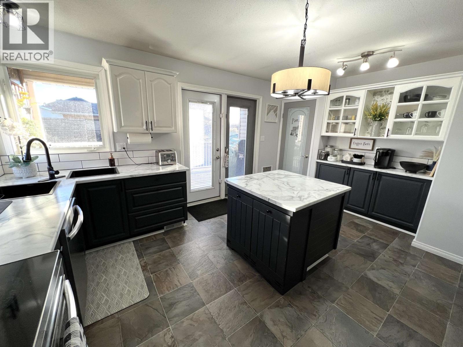 5516 W 57 STREET, Fort Nelson