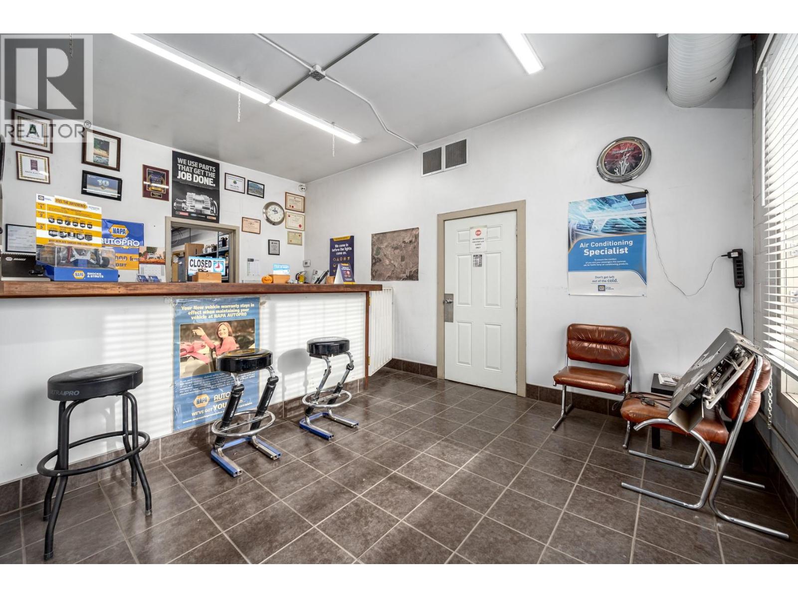  2549 Nicola Avenue, Merritt