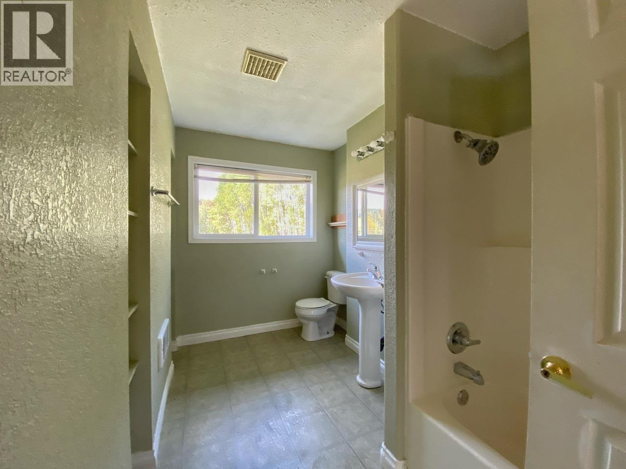 263 N SKEENA CROSSING ROAD - 24