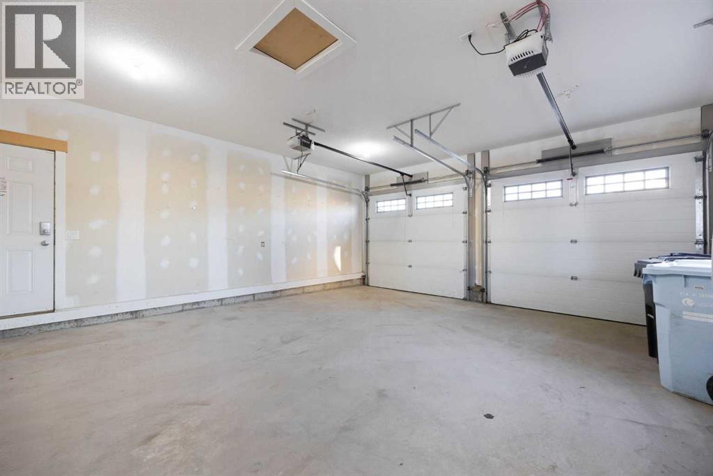 100 HEIBERT Bay, Fort McMurray