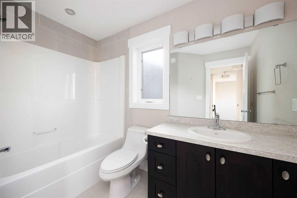 100 HEIBERT Bay, Fort McMurray