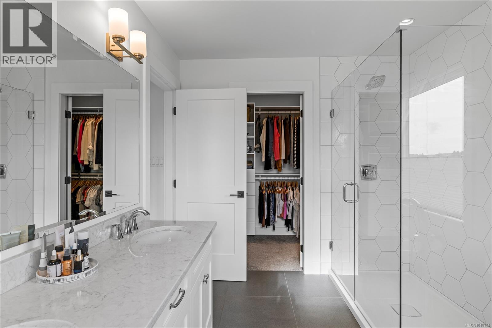 3805 Marjorie Way, Nanaimo