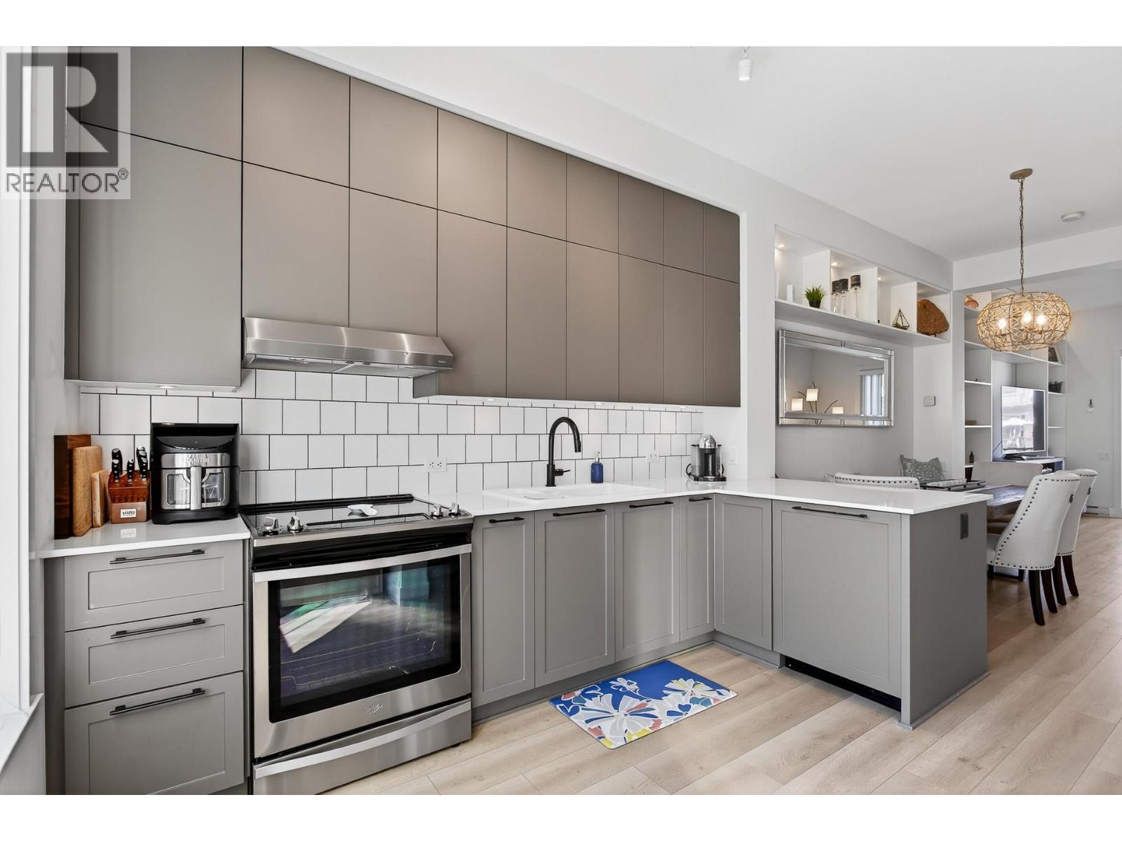 #7-4656 ORCA Way, Tsawwassen