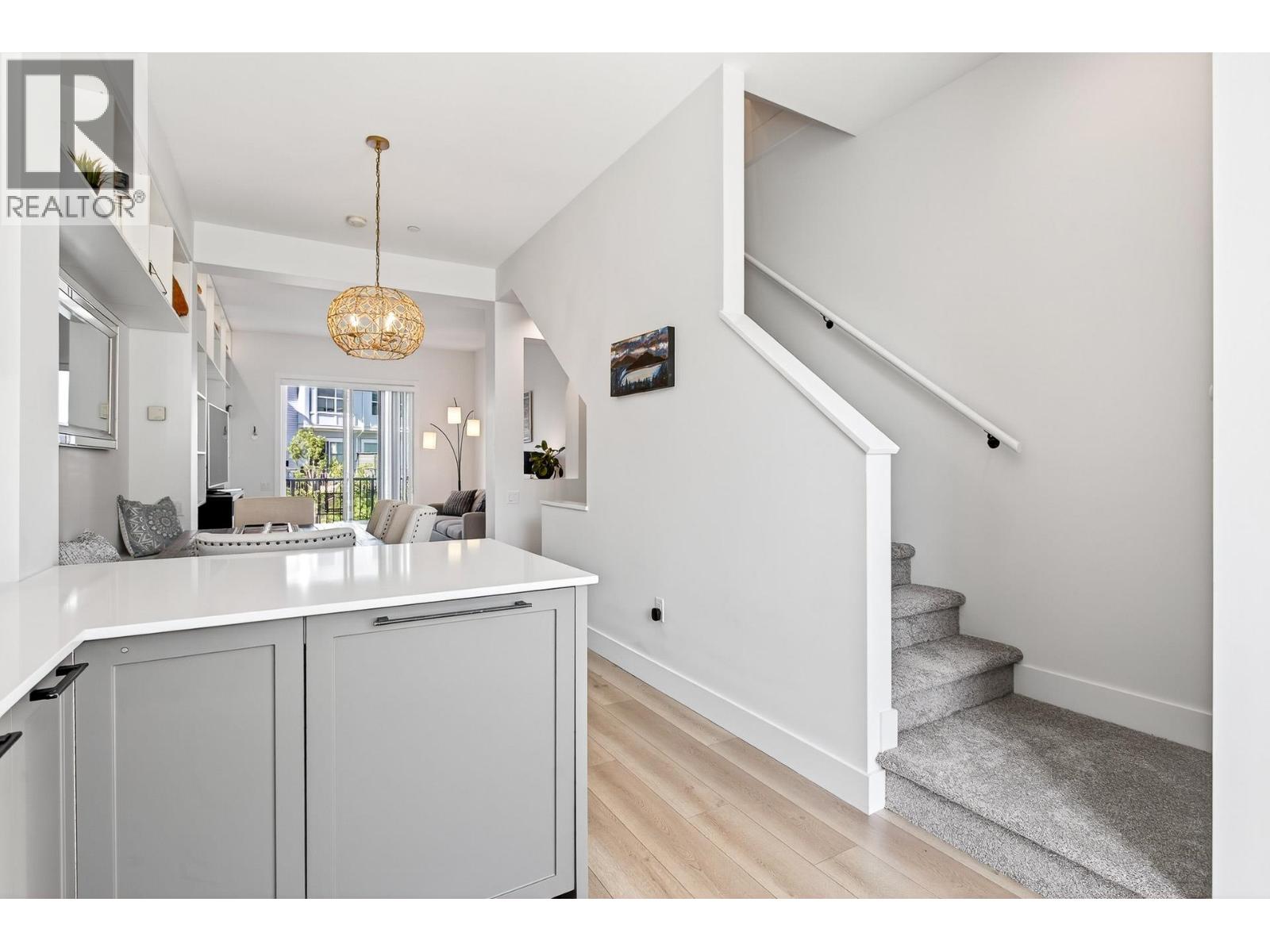 #7-4656 ORCA Way, Tsawwassen