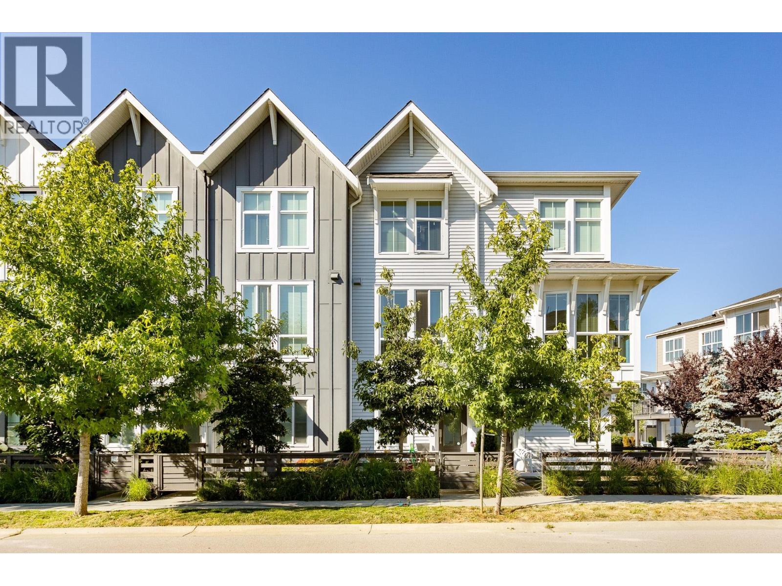 #7-4656 ORCA Way, Tsawwassen