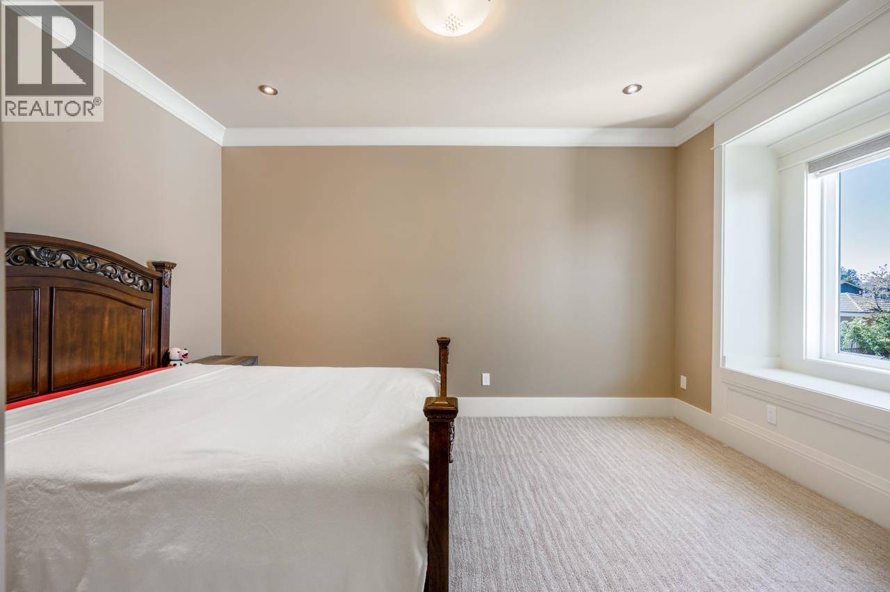 6331 BELLFLOWER Drive, Richmond